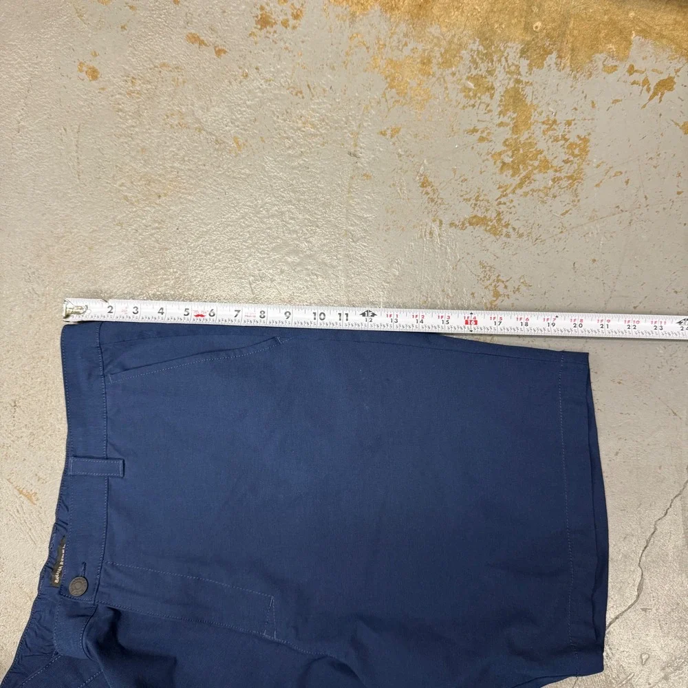 Banana‎ Republic Performance Shorts Navy Blue Stretch Flat Front 42